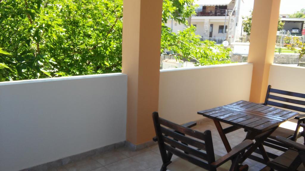 Sivilla Boutique Afytos Bagian luar foto