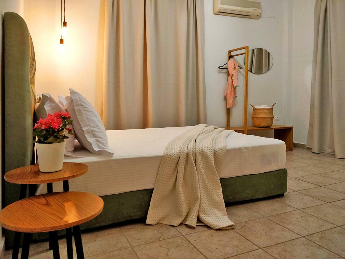 Sivilla Boutique Afytos Bagian luar foto